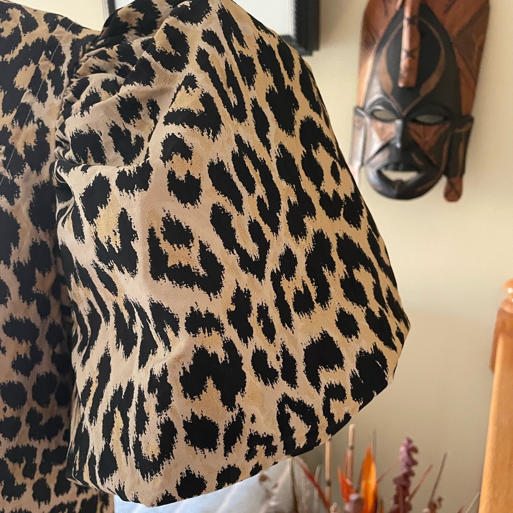 Dance & Marvel Leopard Print V Neck Dress with Puff Sleeves - Picture 5 of 14